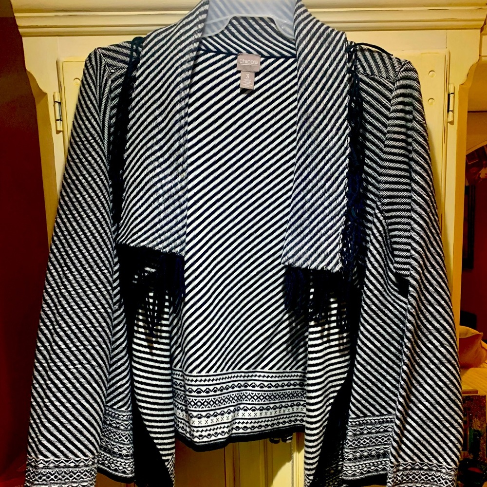 Like new!! CHICO’s-Size 3